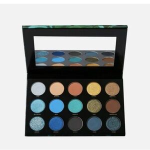 HIPDOT Cenote Pressed Eyeshadow Palette